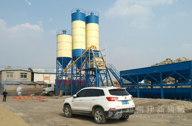 江苏无锡HZS75型混凝土ky体育(中国)官方网站站现场案例