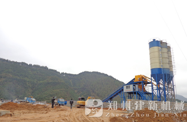 广西凤山县中交二航局HZS90混凝土ky体育(中国)官方网站站现场