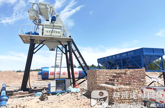新疆喀什疏付县75混凝土ky体育(中国)官方网站站安装调试现场