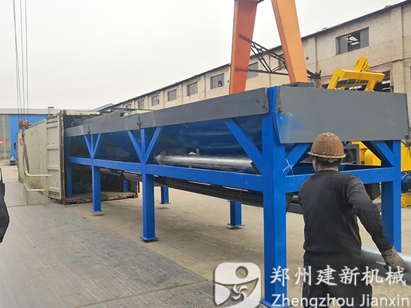 郑州ky体育(中国)官方网站
50混凝土ky体育(中国)官方网站站出口俄罗斯